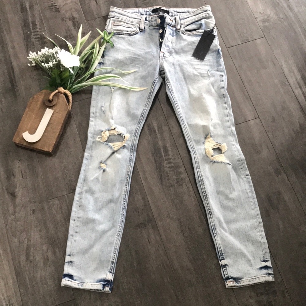 NWT Forever 21 Men’s Denim Skinny Jean Size 29